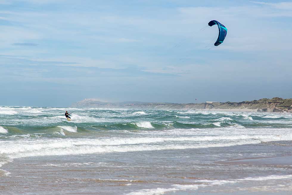 Kitesurfare i Lökken